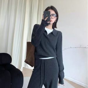 老钱风Polo领长袖针织打底衫