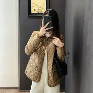 轻薄直筒短棉衣夹克