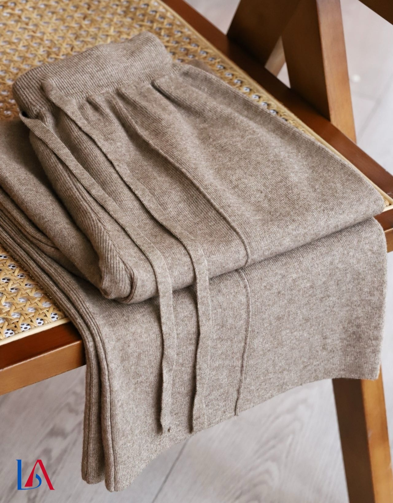 7-6 羊毛安迪绒阔腿裤